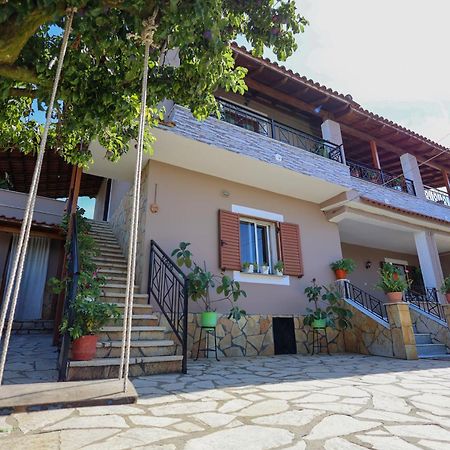 Villa Kevin Berat Exterior foto