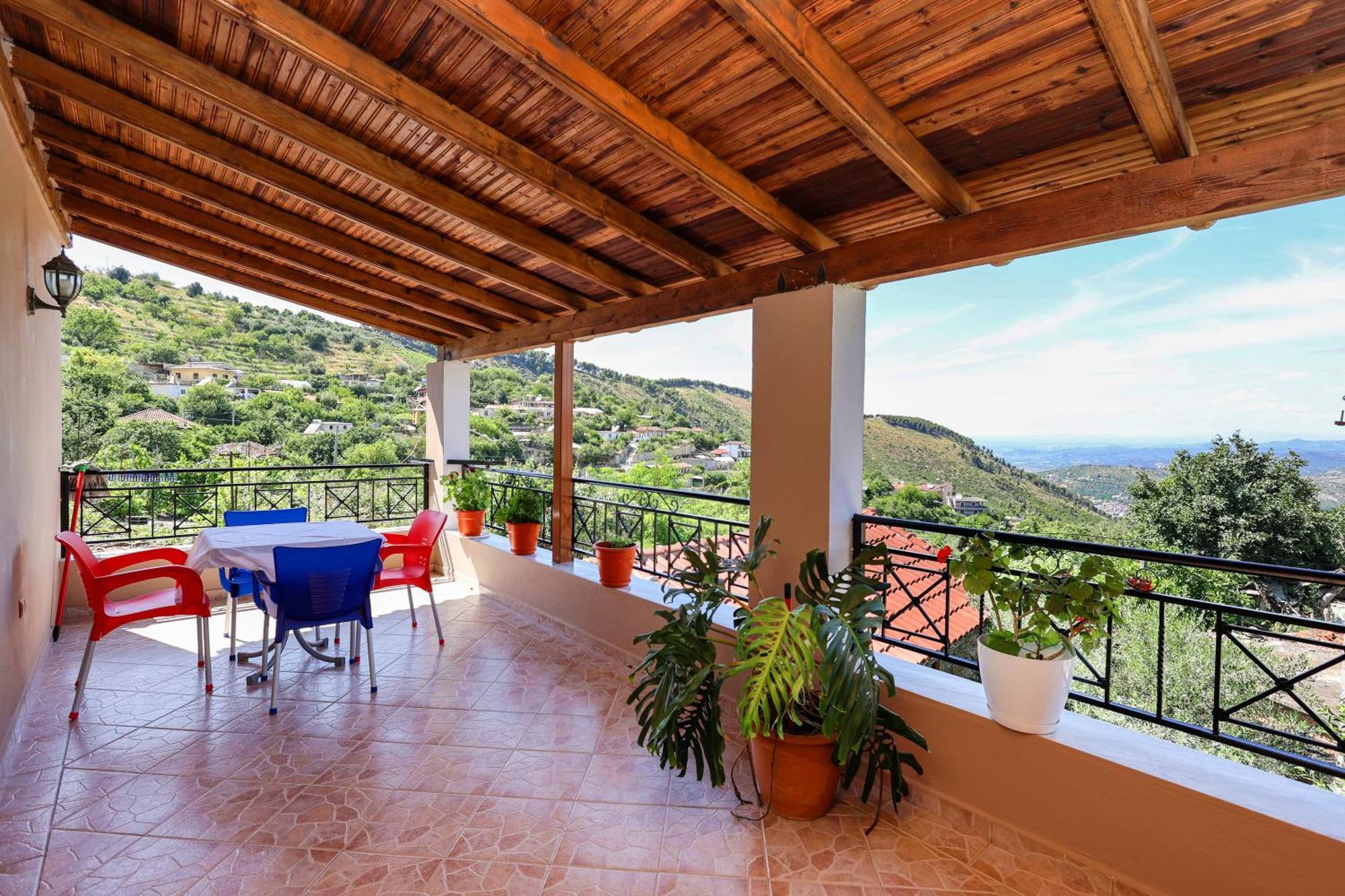 Villa Kevin Berat Exterior foto
